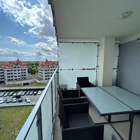 Golden Flight Apartment